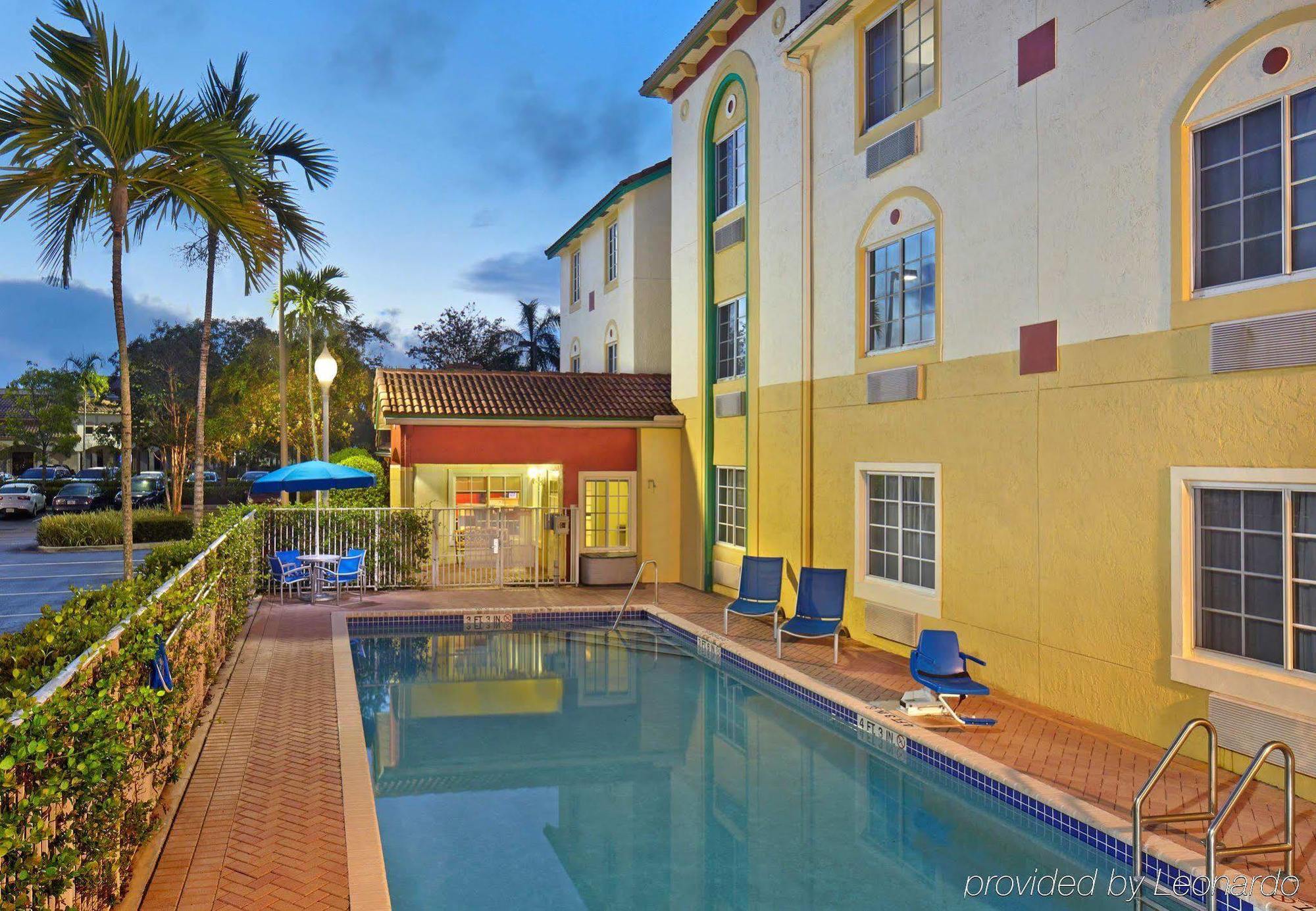 Towneplace Suites By Marriott Fort Lauderdale Weston Exteriör bild